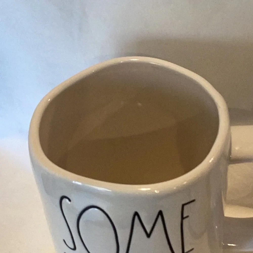 EUC - Rae Dunn SOME BUNNY LOVES YOU mug with bunny head topper